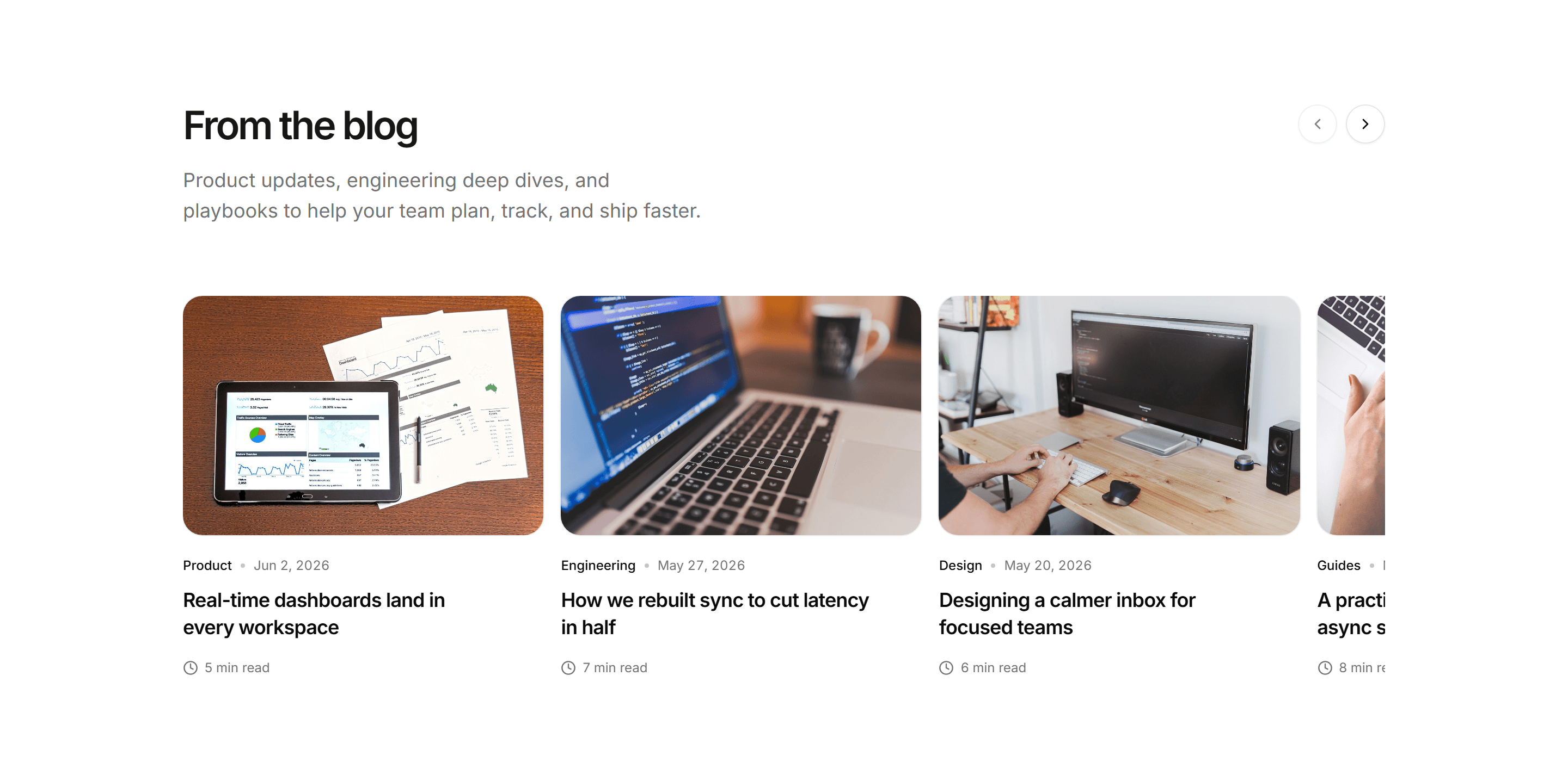 Modern SaaS Blog: Card Carousel